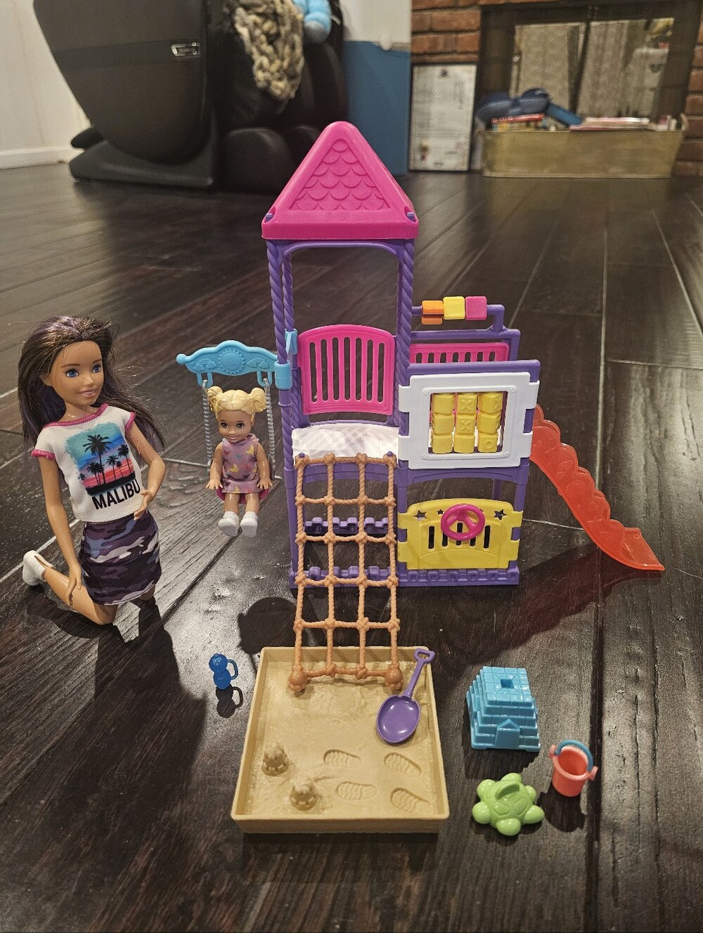 Lot Of 3 Barbie Play Sets With Accessories